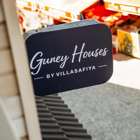 Ξενοδοχείο Guney House By Safiya *