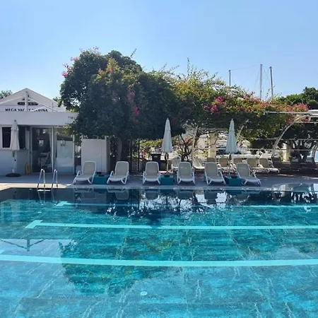 Ξενοδοχείο Guney House By Safiya